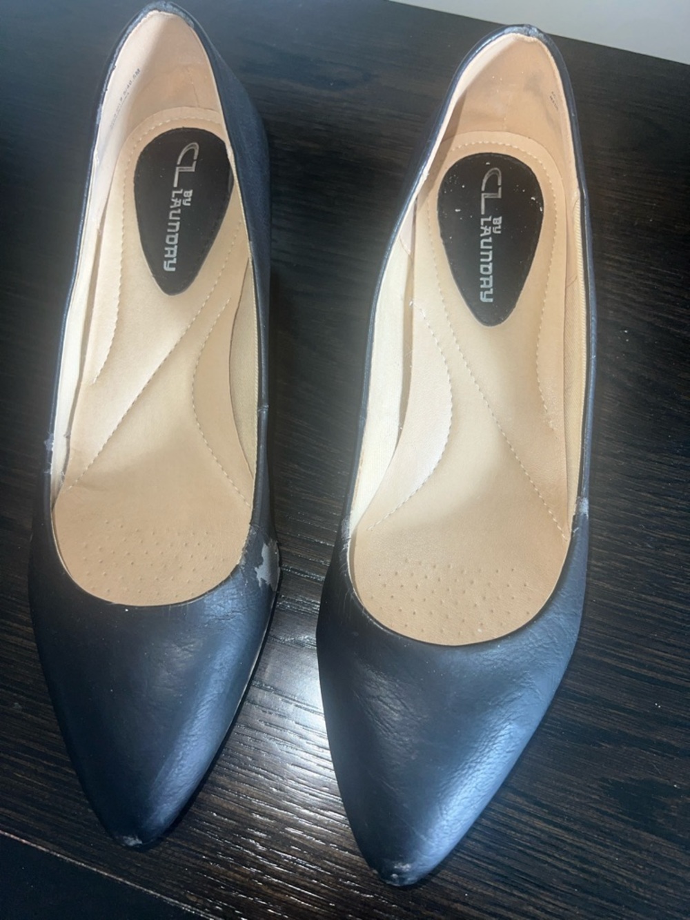 CL by Laundry Women’s 9.5 Black Pointed-Toe Slip-On Flats with Tan Insole